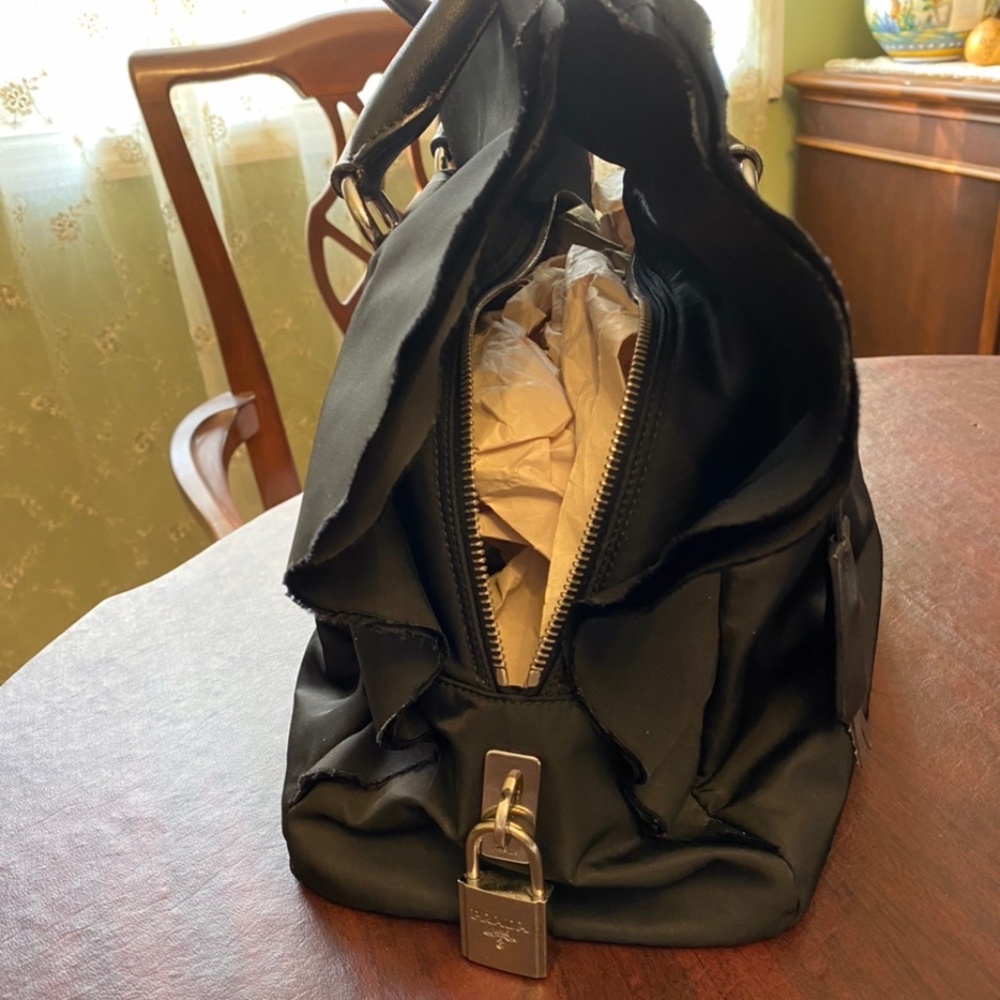 Vintage PRADA Nylon Ruffle Handbag - Picture 4 of 16